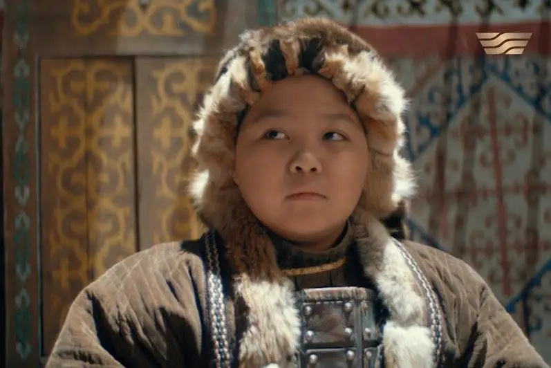 «قازاقتىڭ ۇلدارى»: ەرجان ماكسيمنىڭ جاڭا بەينەبايانى شىقتى