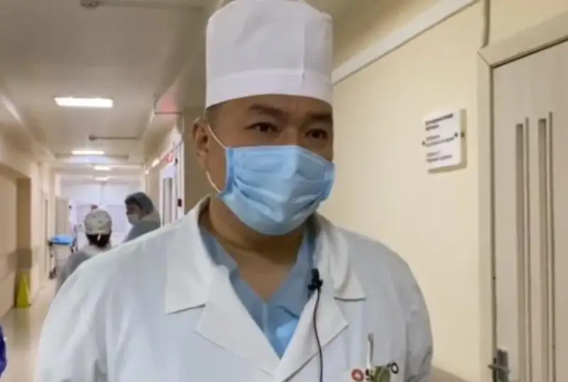 ДТП с двумя автобусами: четыре человека находятся в тяжелом состоянии