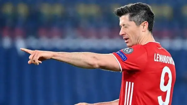 ليەۆاندوۆسكي ايگىلى گەرد ميۋللەردىڭ رەكوردىن قايتالادى