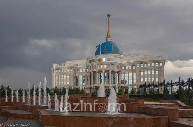 قاسىم-جومارت توقايەۆ براكونەرلەردىڭ قولىنان قازا تاپقان ازاماتتىڭ وتباسىنا كوڭىل ايتتى