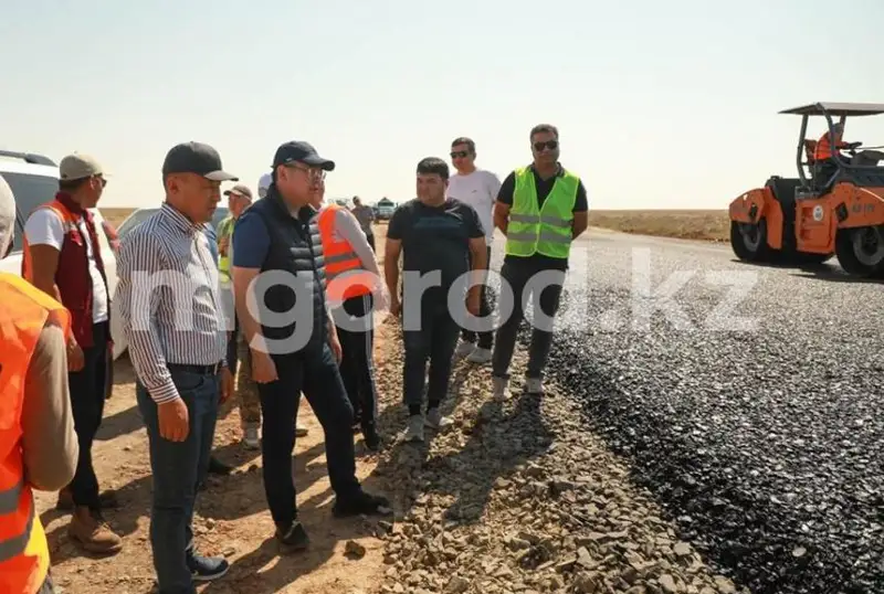 Аким Атырауской области недоволен темпами реконструкции республиканской трассы
