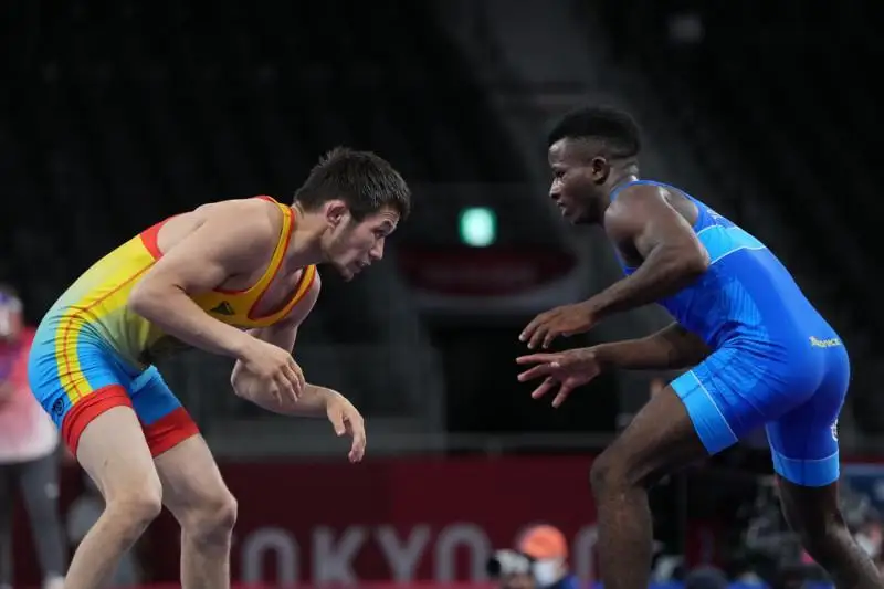 ەركىن كۇرەستەن قازاقستاندىق بالۋان وليمپيادا ويىندارىن جەڭىسپەن باستادى