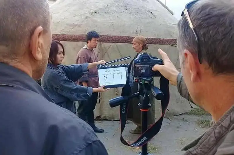 ەردوس قانايەۆ باستى رولدە وينايتىن «اقىن» فيلمىنىڭ ءتۇسىرىلىم جۇمىستارى باستالدى