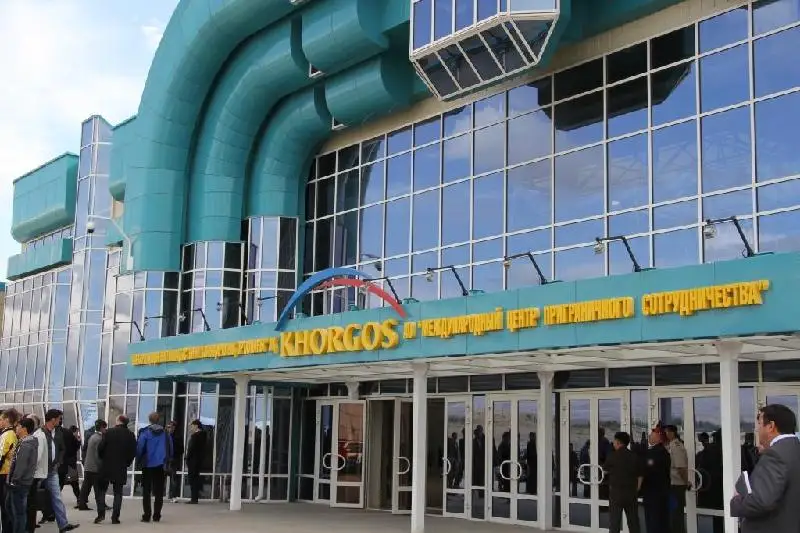 بەلارۋس قورعاس ارقىلى قىتايعا ءوز ونىمدەرىن ساتپاق