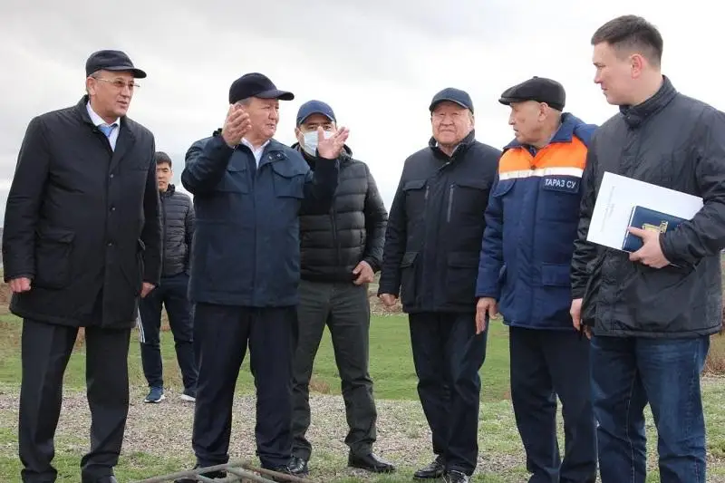 Senator Jambyl oblysyndaǵy tazartý qurylystaryn salý máselesin sheshýge atsalysatyn boldy