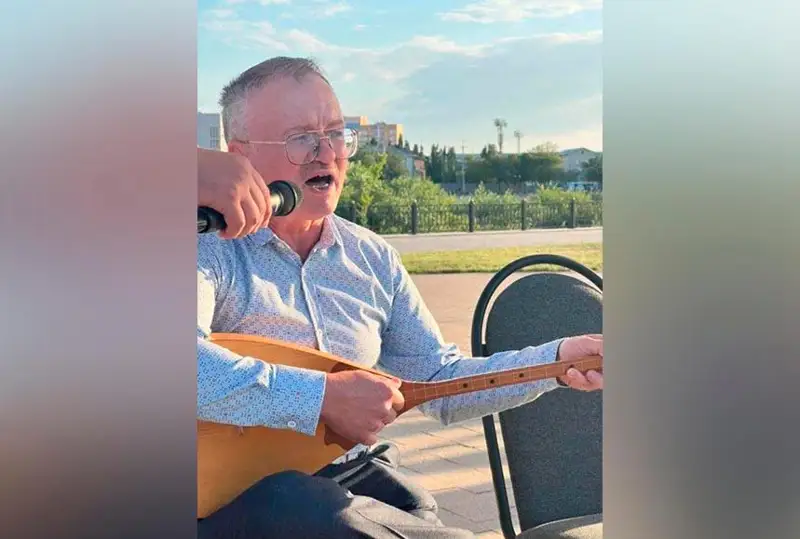 Представители разных этносов исполнили кюи в Атырау