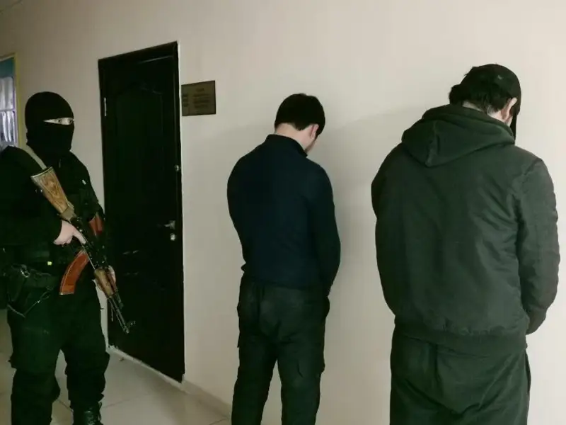 Задержаны 9 человек по факту убийства в Актобе: появилось видео допроса в полиции