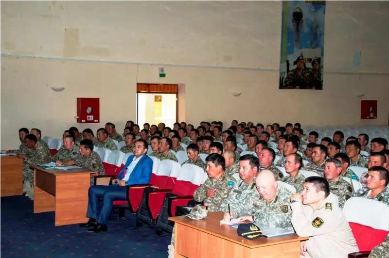 министр обороны