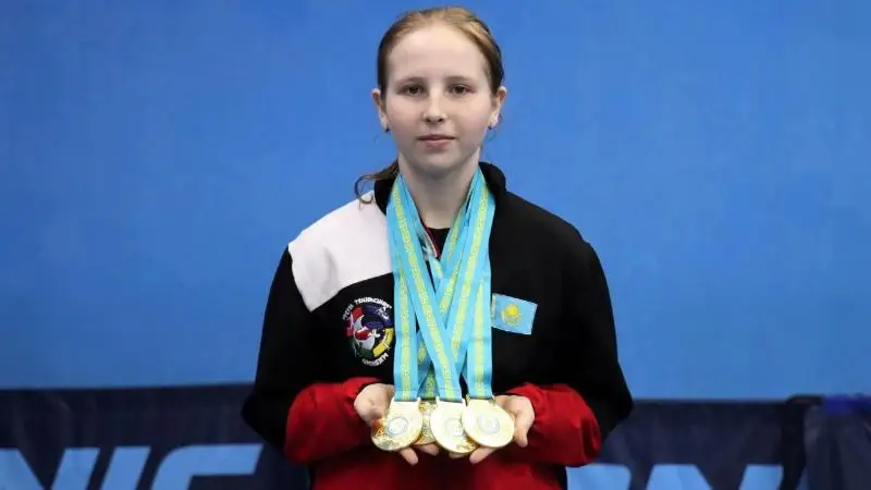 Qaraǵandylyq 13 jasar tennısshi qyz Qazaqstan chempıonatynan 4 altyn medal jeńip aldy