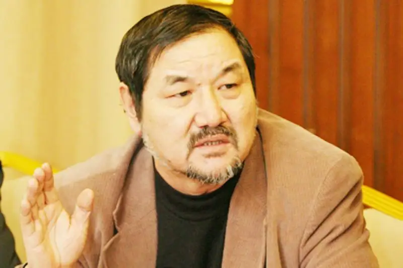 تۇرسىن جۇرتباي: ءوزىڭدى ايتىپ، حالقىڭدى بەينەلەدىڭ - اقىن دوسقا اشىق حات