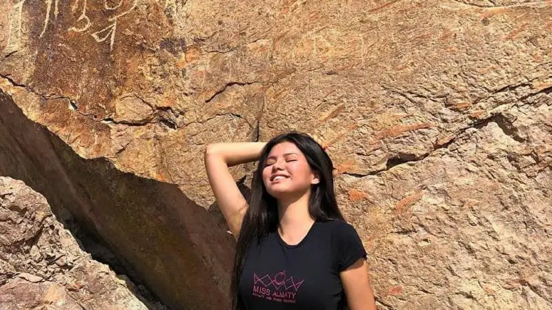 قازاقستانداعى بۋدديزم ەسكەرتكىشتەرى نەسىمەن قىزىقتىرادى؟ - فوتو