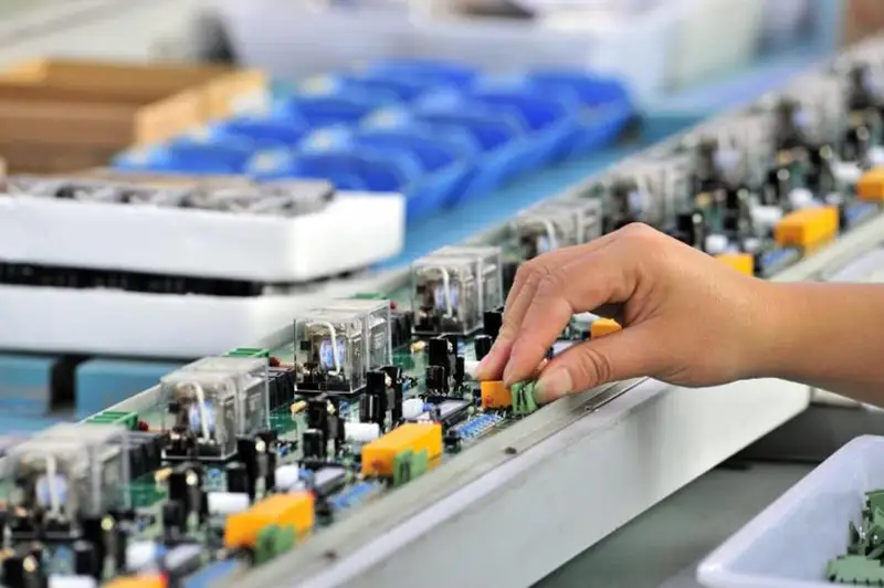 Рост производства автомобилей, компьютеров и стройматериалов отмечается в Казахстане