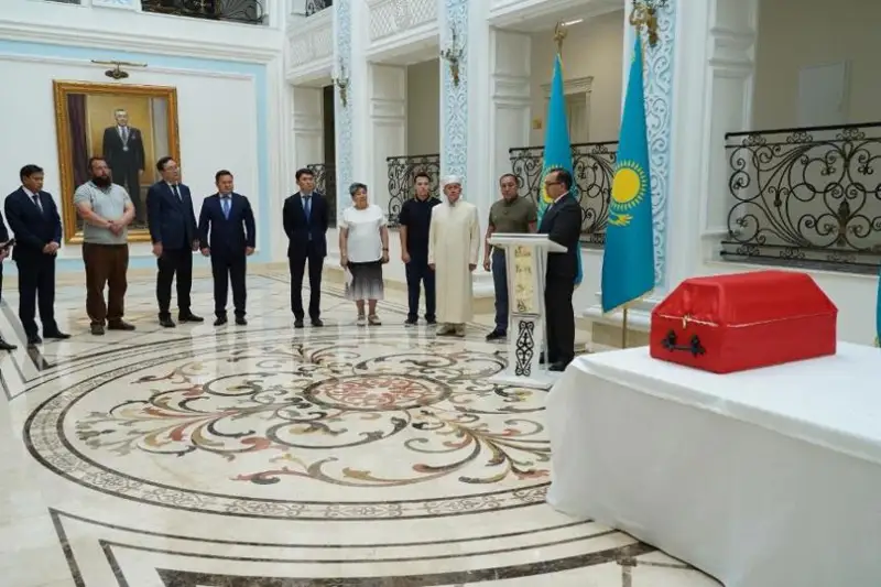 Qazaqstandyq jaýyngerdiń súıegi elge qaıtaryldy