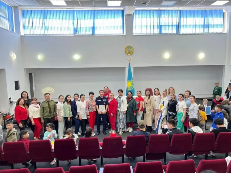 Акмолинские спасатели устроили праздник детворе