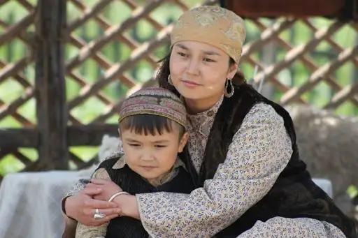 بالانى قاي كەزدە ەركىنە جىبەرۋ كەرەك؟