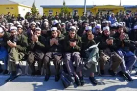 Кабул түбіндегі Пул-э Чархи түрмесінен босатылған Талибан бүлікшілері. 4 қаңтар 2013 жыл