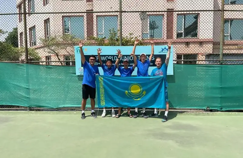 Юношеская команда Казахстана по теннису пробилась на ЧМ