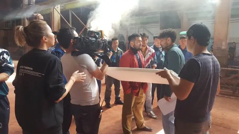 تاياۋدا وتاندىق «شوۋ- بيزنەستىڭ» جاڭا قالىپتاسقان كەزى تۋرالى تەلەحيكايا كورەرمەنگە جول تارتادى