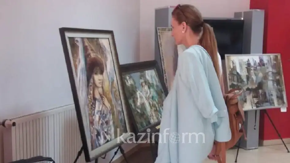 Жаяу Мұсаның қобызы мен қойын дәптері, Мәшһүрдің бойтұмары - Павлодар музейі Астанада