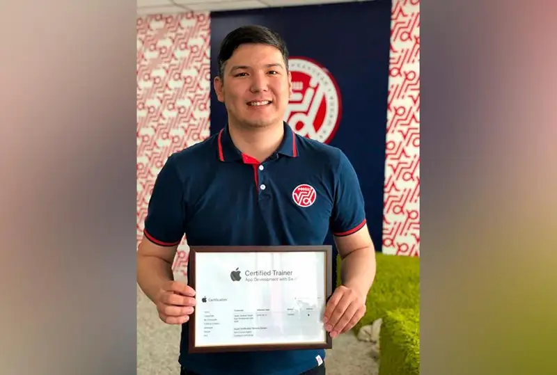 Учитель из Нур-Султана получил статус тренера компании Apple