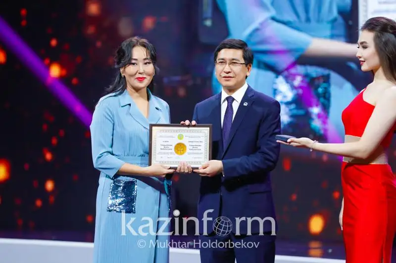 ەلىمىزدىڭ ۇزدىك 64 ۇستازى ميلليونەر اتاندى