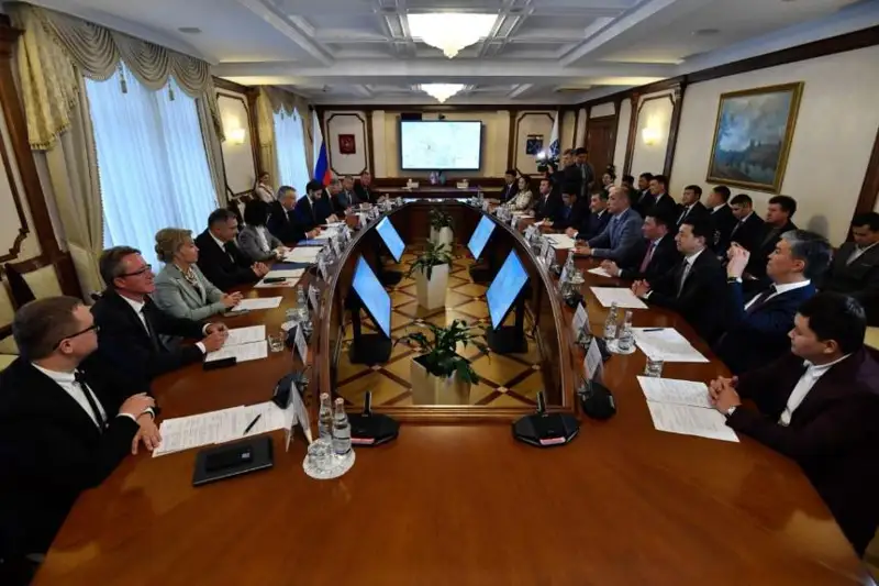 Овощи, фрукты, мясную продукцию сможет поставлять Жамбылская область в Ленинградскую область РФ