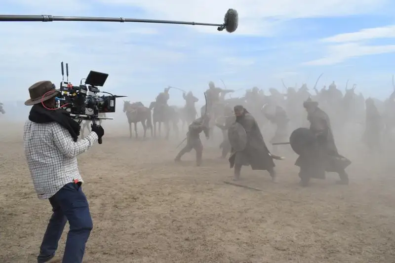 «ۇلى دالا تاڭى» فيلمىنىڭ ءتۇسىرىلىمى قالاي ءجۇرىپ جاتىر - فوتو