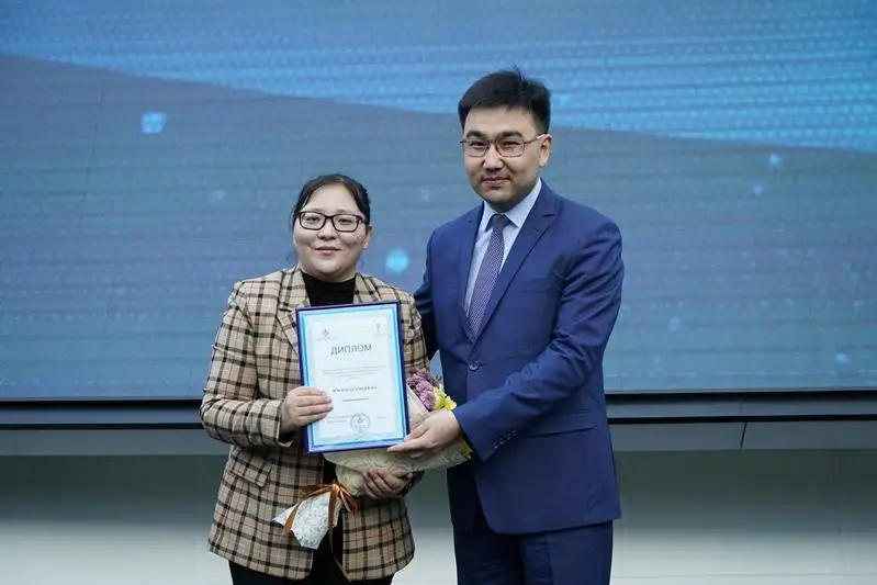 قازاق تىلىندەگى ۇزدىك سايتتار انىقتالدى