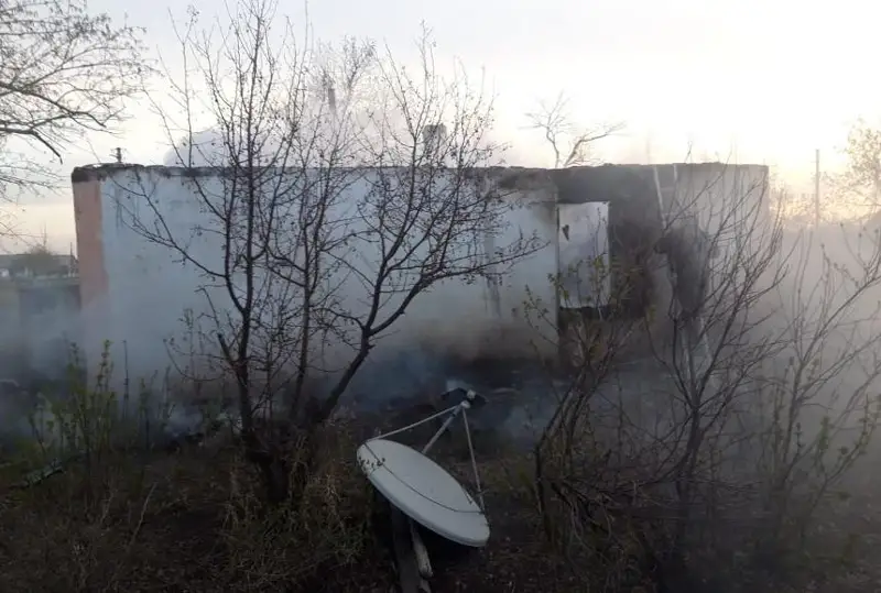 Четыре человека погибли при пожаре в Северо-Казахстанской области