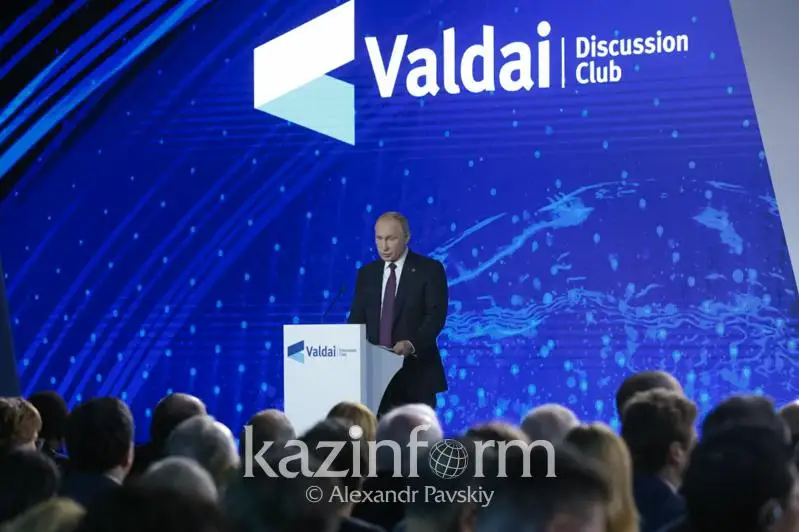 ۆلاديمير پۋتين ەۋرازيالىق كولىك ءدالىزىن بىرلەسىپ قۇرۋعا شاقىردى