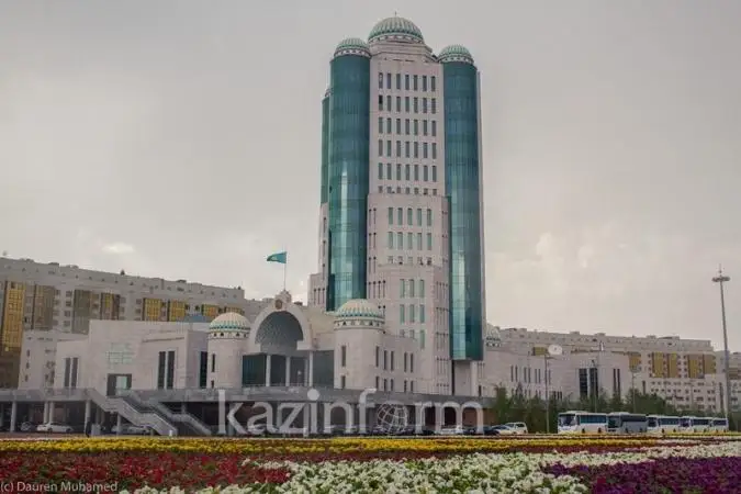 ەلىمىزدە سەنات دەپۋتاتىن سايلاۋ قالاي وتكىزىلەدى