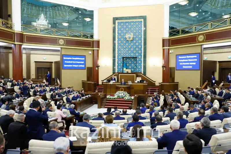 پرەزيدەنت: قوعامدىق-ساياسي جاڭعىرۋسىز تابىستى ساياسي رەفورما جۇرگىزۋ مۇمكىن ەمەس