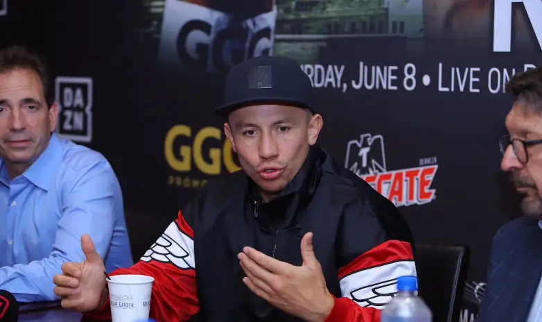 گولوۆكين الۆارەسپەن جەكپە-جەك ۇيىمداستىرا الماعان كومپانيانى سوتقا بەرمەك