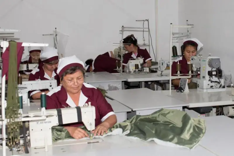 Из-за удорожания материалов столичные компании не смогут пошить спецодежду