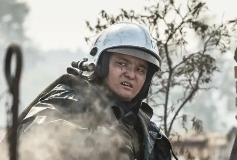 Отличившихся при тушении пожара в Костанайской области спасателей наградили в МЧС