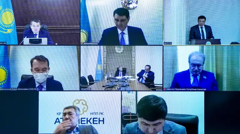 Álıhan Smaıylov Ulttyq ekonomıka mınıstrliginiń alqa májilisin ótkizdi