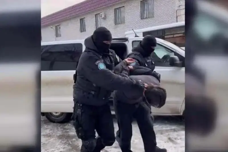 Организаторов финпирамиды под видом автоломбарда задержали в Актобе