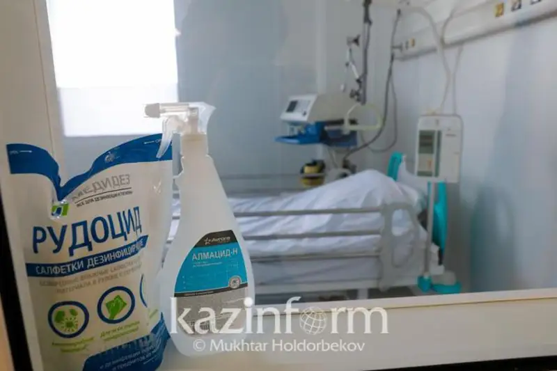 Koronavırýs juqtyrǵan 16 naýqastyń jaǵdaıy aýyr