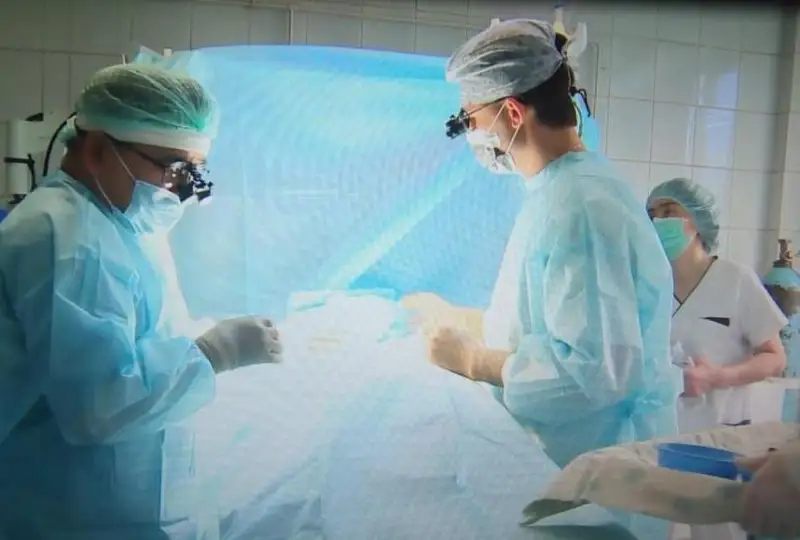 Медики провели экстренную операцию осужденному в Акмолинской области