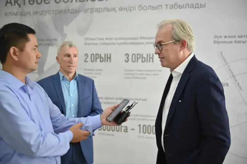 Aqtóbede qoqys óńdeıtin zaýyt salý jobasy qaraldy