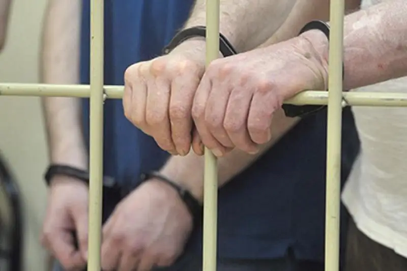 قورداي وقيعاسى بويىنشا 25 ادام ۇستالدى - باس پروكۋراتۋرا