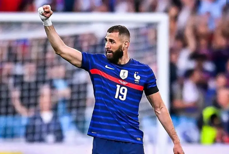 Karım Benzema Frantsııa quramasynan ketti