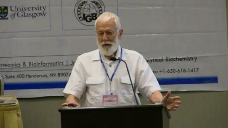 ۆيرۋسولوگ COVID-19 جۇقتىرۋدىڭ ءجيى ۇمىت بولاتىن ءتاسىلى تۋرالى ايتتى