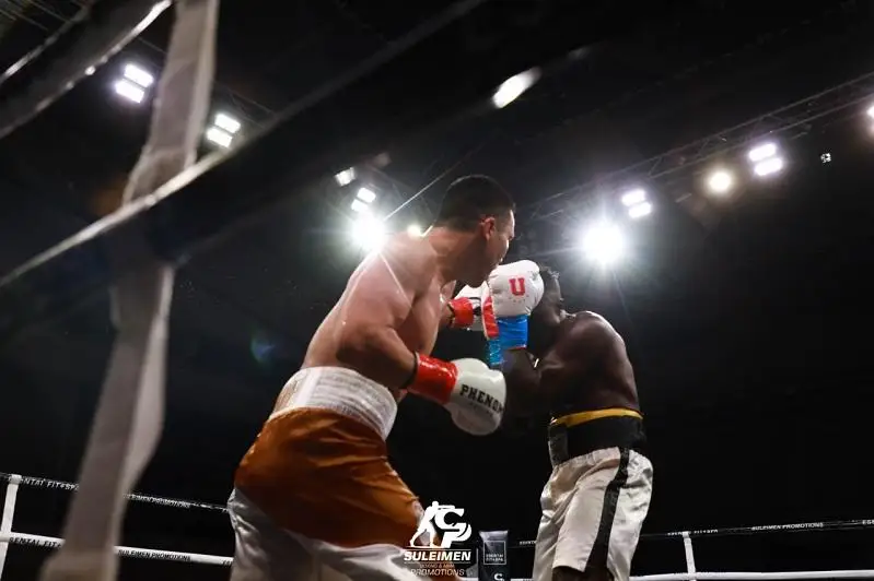 اتىراۋدا ابايدىڭ 175 جىلدىق مەرەيتويىنا وراي بوكستان جارىس ءوتتى