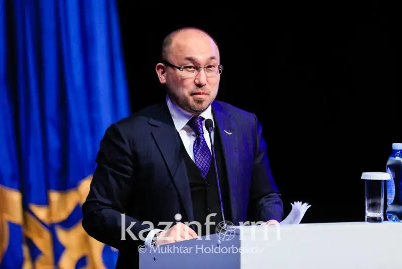 Dáýren Abaev: Elimizde 300-den astam mádenı nysanǵa suranys bar