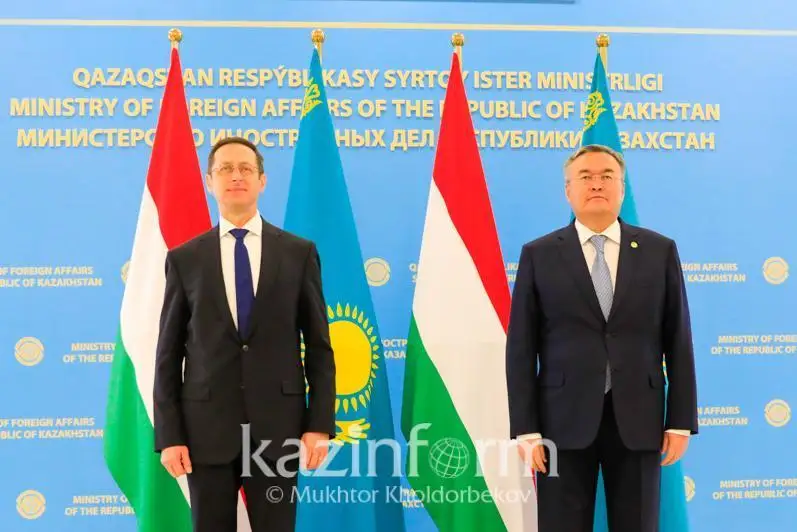 قازاقستان مەن ماجارستان اراسىندا شەشىمىن تاپپاعان ماسەلە جوق -  مۇحتار تىلەۋبەردى