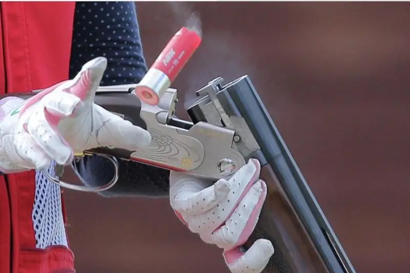 قازاقستاندىق سپورتشى ستەند اتۋدان التىن جۇلدە ەنشىلەدى