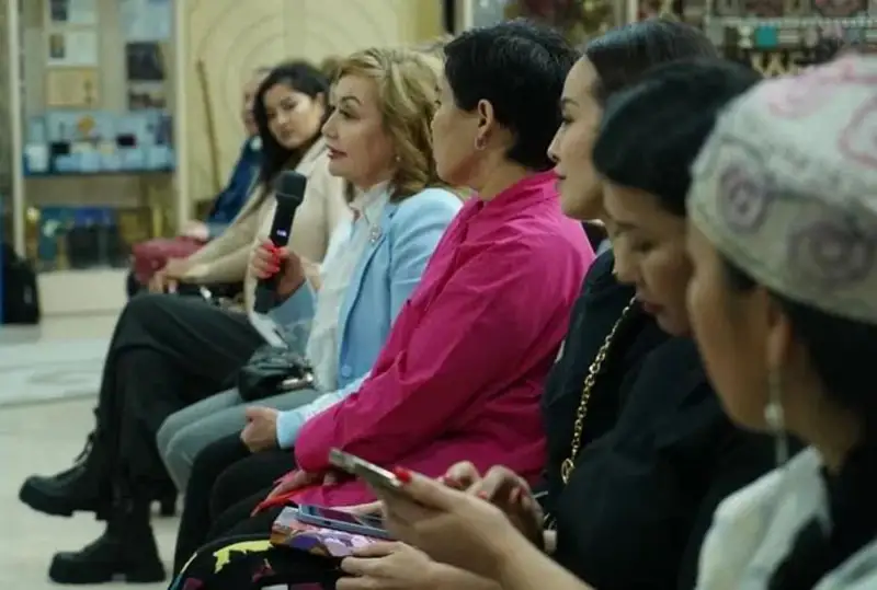 Каракат Абден встретилась со столичными избирателями