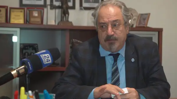تۇركيادان شەت ەلدەرگە كەتىپ جاتقان دارىگەرلەر سانى ارتۋدا