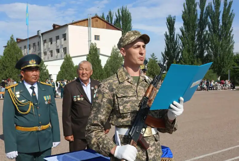 Около двух тыс. солдат приняли присягу в региональном командовании «Юг»